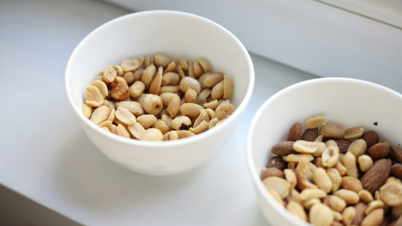 Nuts are a a delicious way to enjoy healthy snacks with coffee