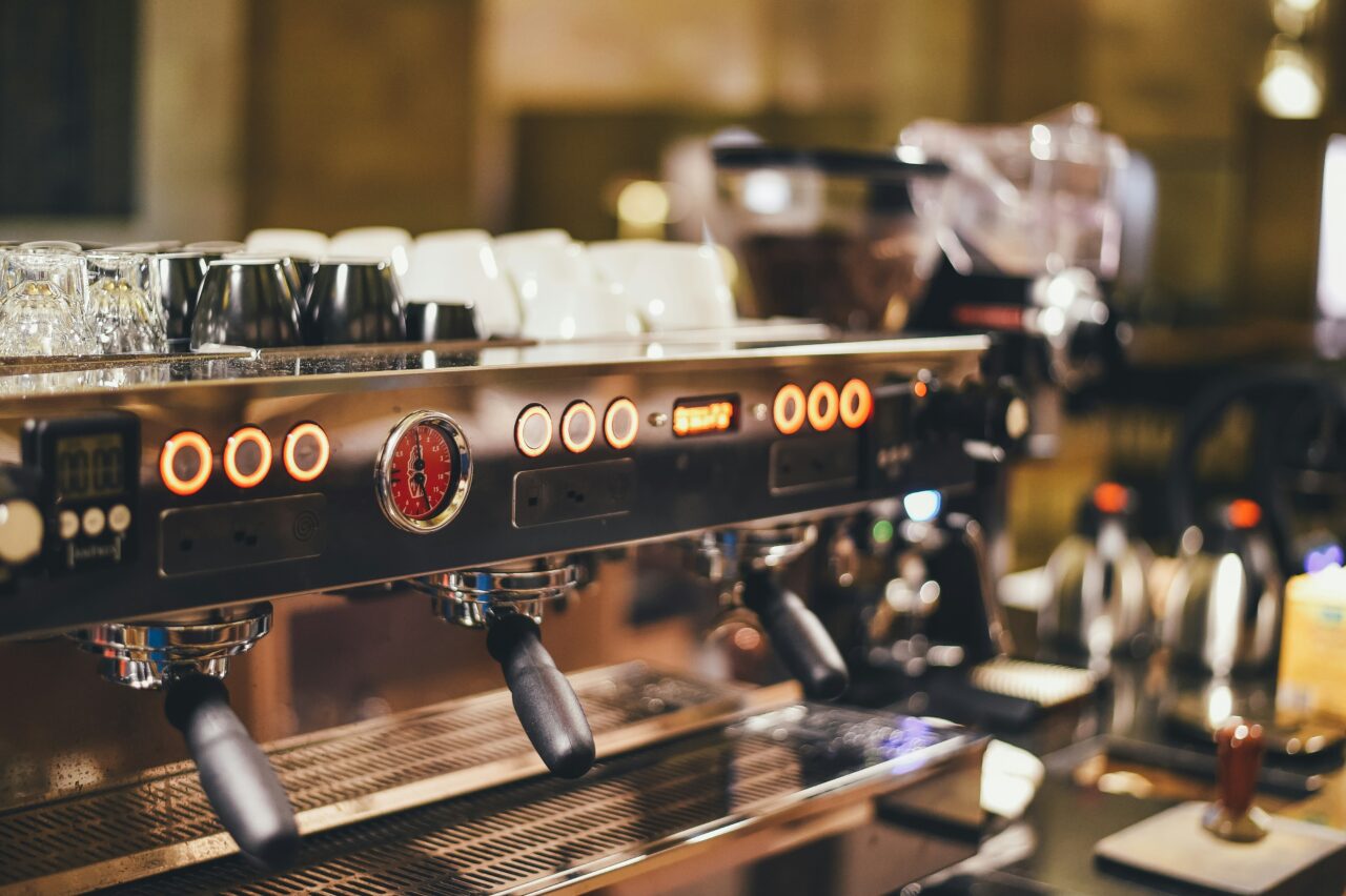 traditional espresso coffee machine one of the 4 types of best commercial coffee machines uk
