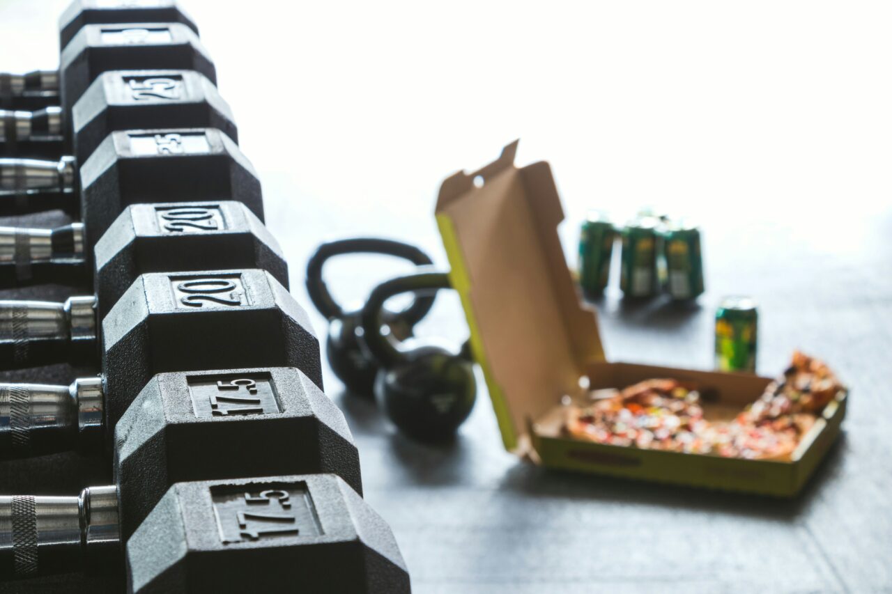 unhealthy eating habits and disorders in UK diets from obesity rates, childhood obesity and anorexia