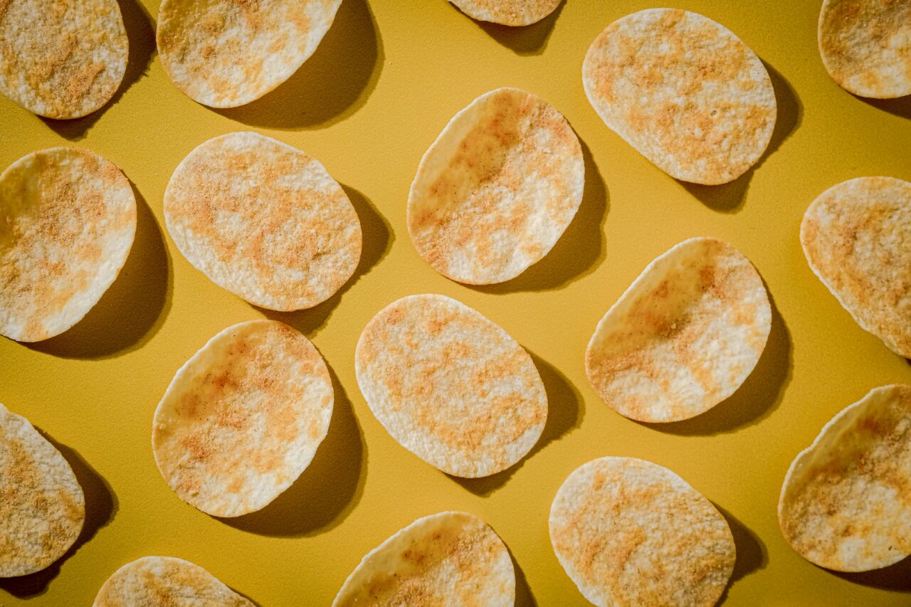 healthy vending machine snacks can be delicious with healthy crisp options