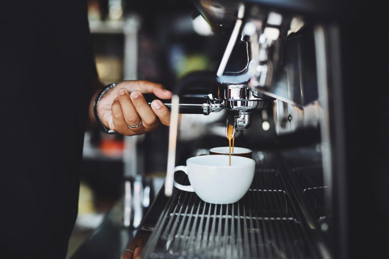 different types of coffee, how they are brewed and made and the best coffee machines for different types of coffee
