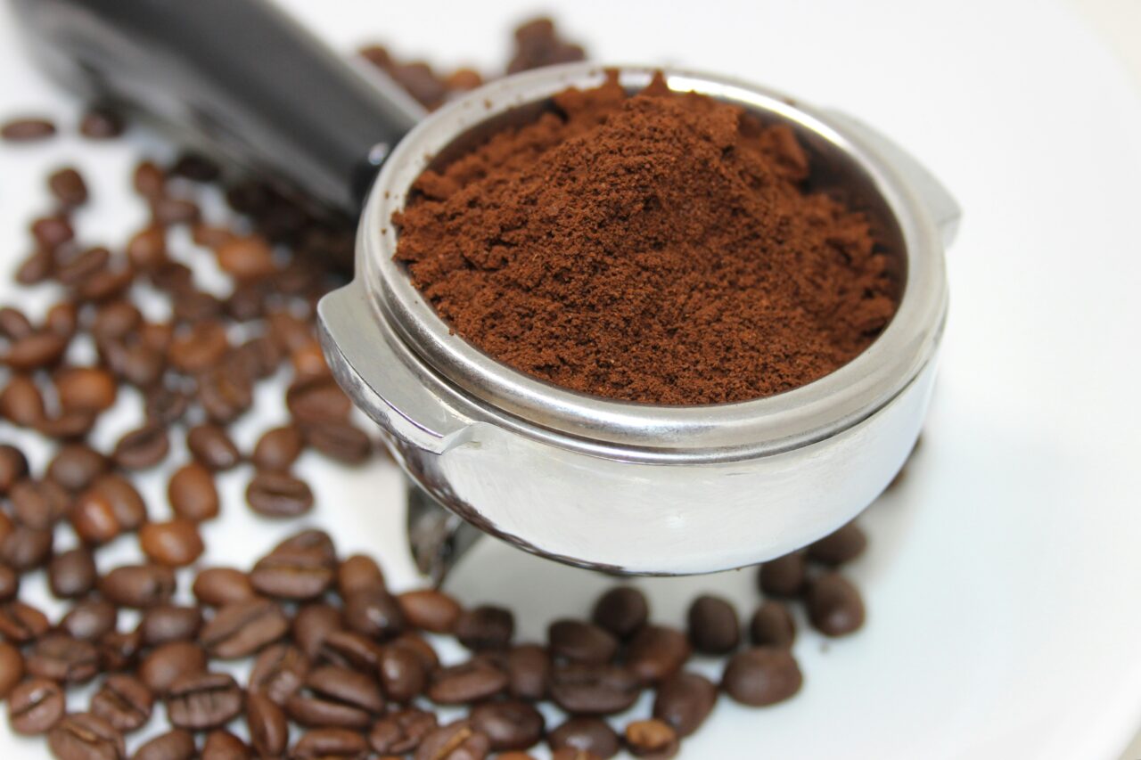 the down low on ground coffee freshness and storage