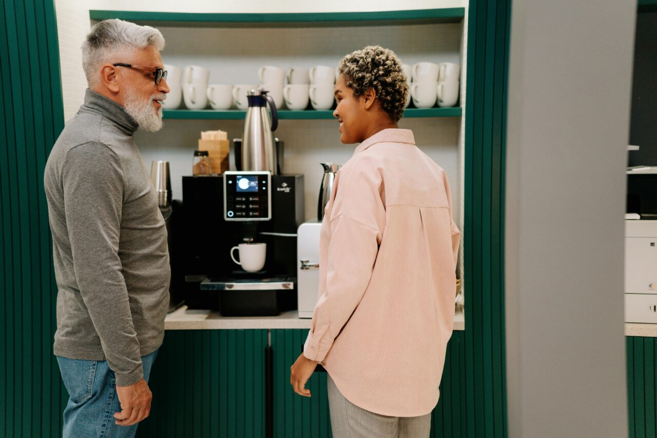 benefits and strengths of touchless coffee machines