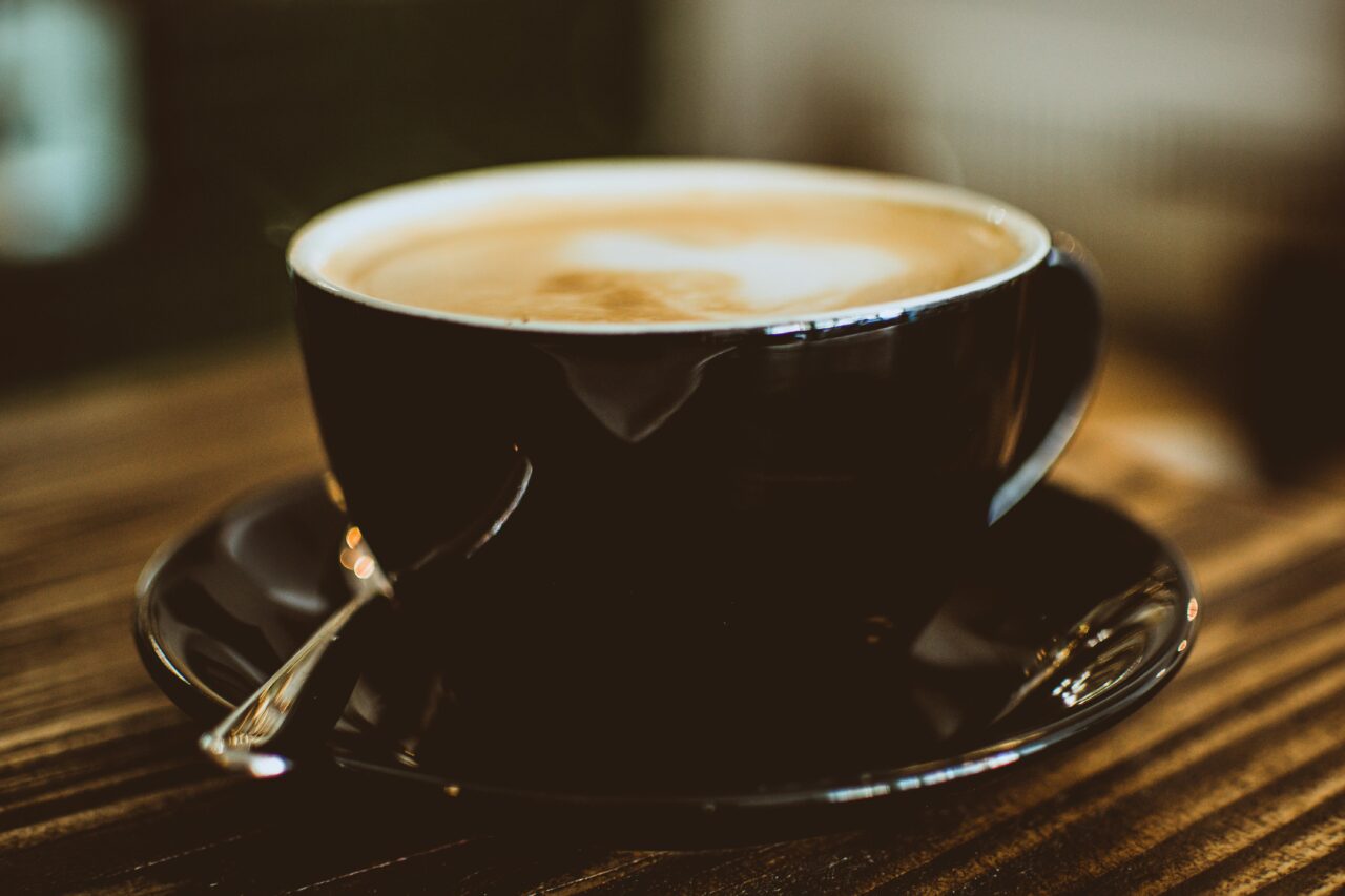 how you get coffee from touchless coffee machines