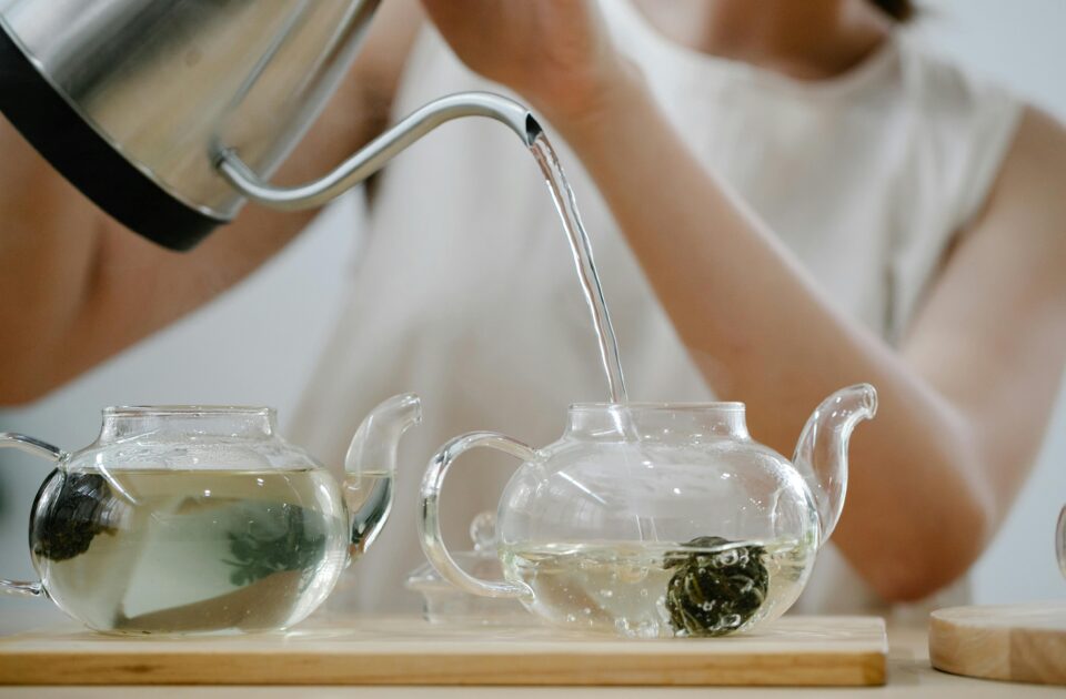 hydrating benefits of tea